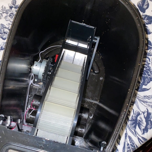 Automatic pet feeder for small-medium cats or dogs - Picture 6 of 12